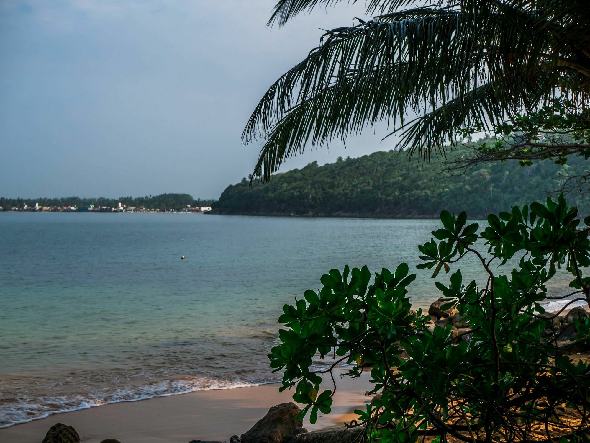 Rockstel Towers Hostel Unawatuna Buitenkant foto